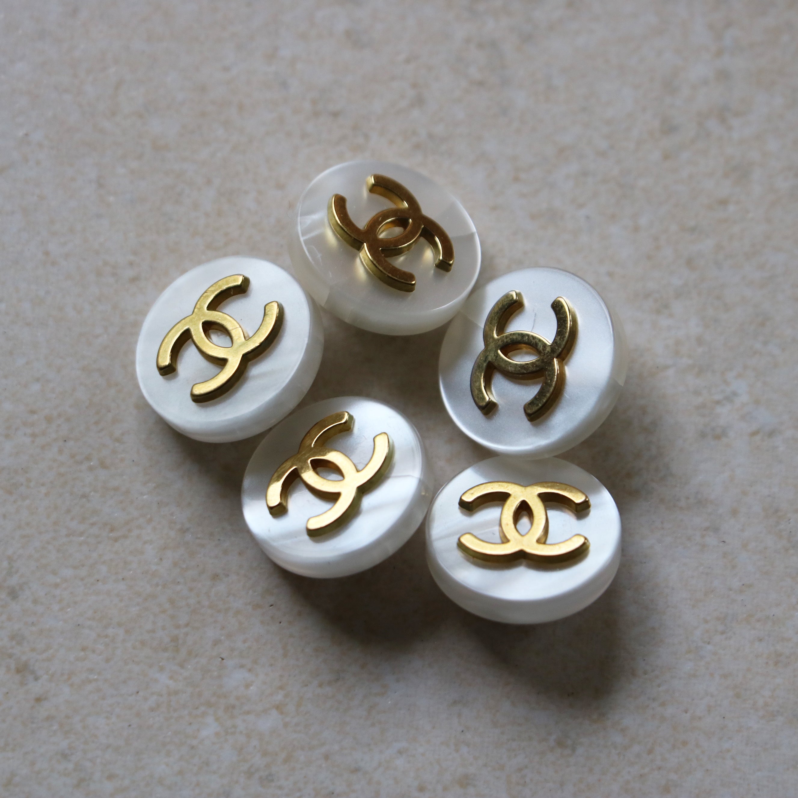 COLLIER UPCYCLÉ | BLANC NACRE RARE