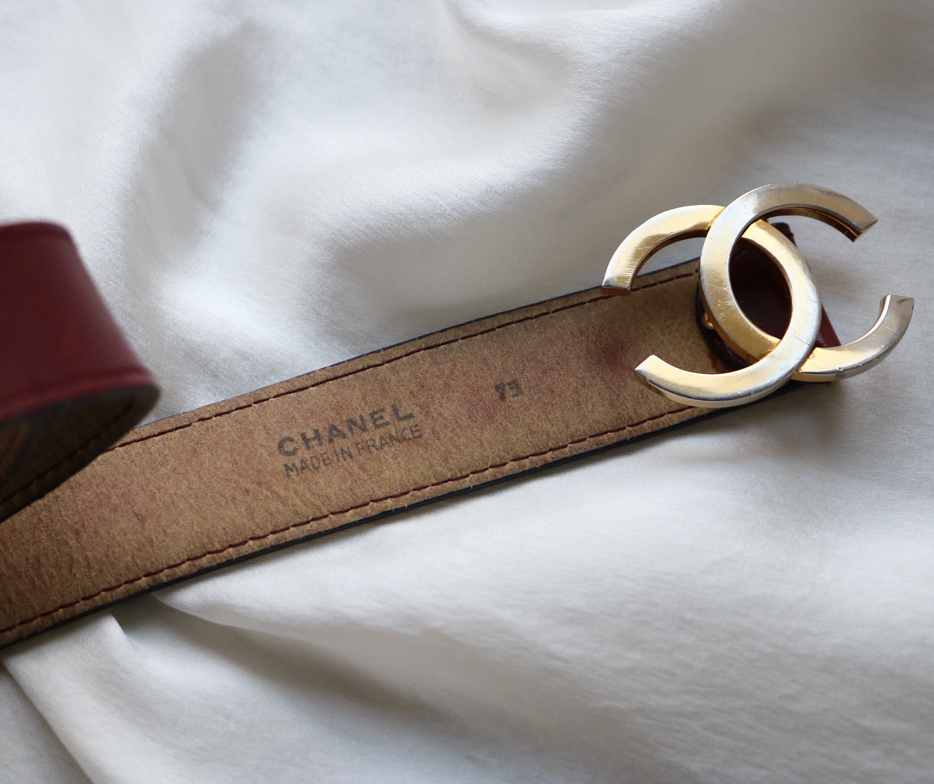 CEINTURE CHANEL VINTAGE | BORDEAUX T75/85