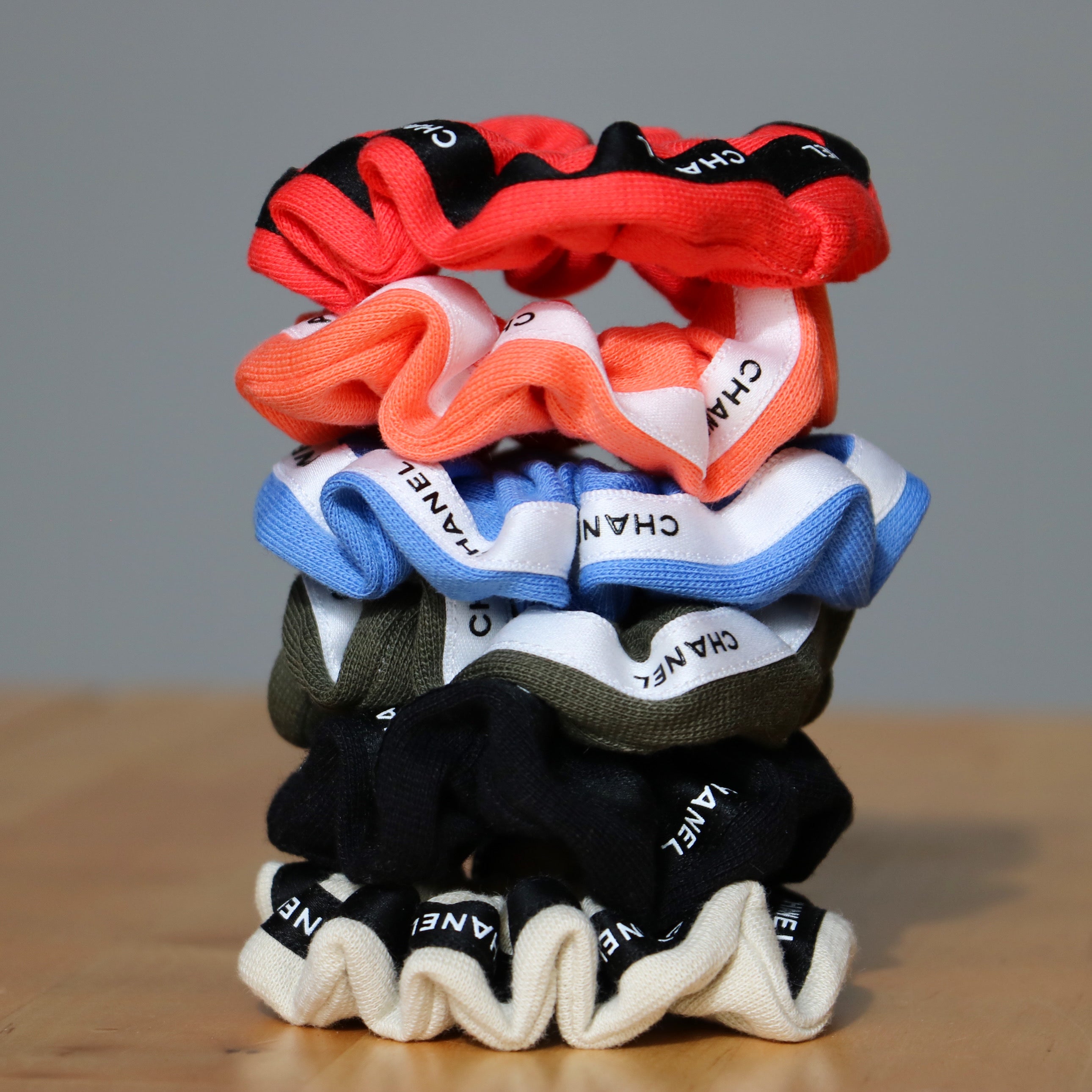 MINI CHOUCHOU UPCYCLÉ CHANEL | FLASHY
