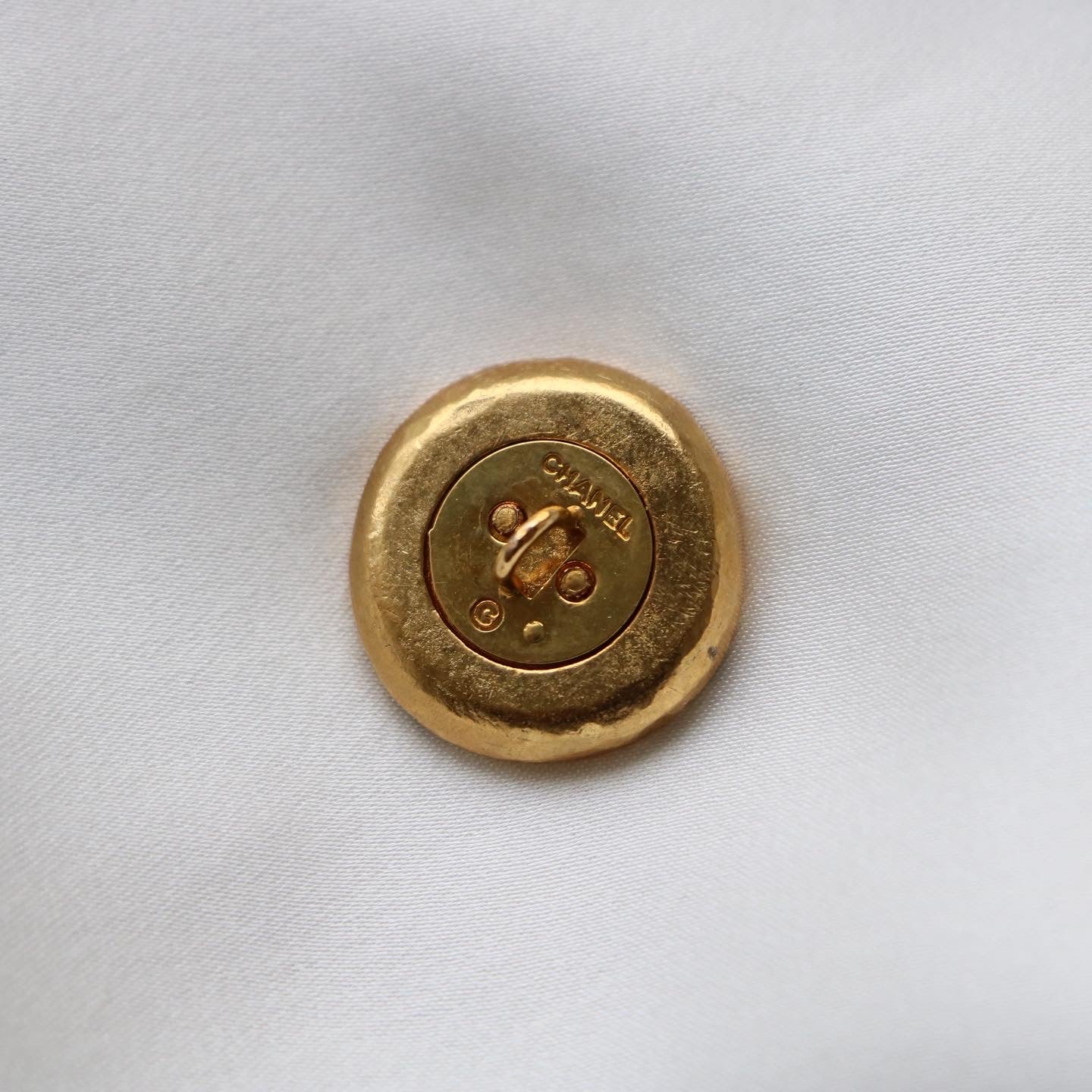 COLLIER UPCYCLÉ CHANEL | NOIR IRRÉGULIER RARE