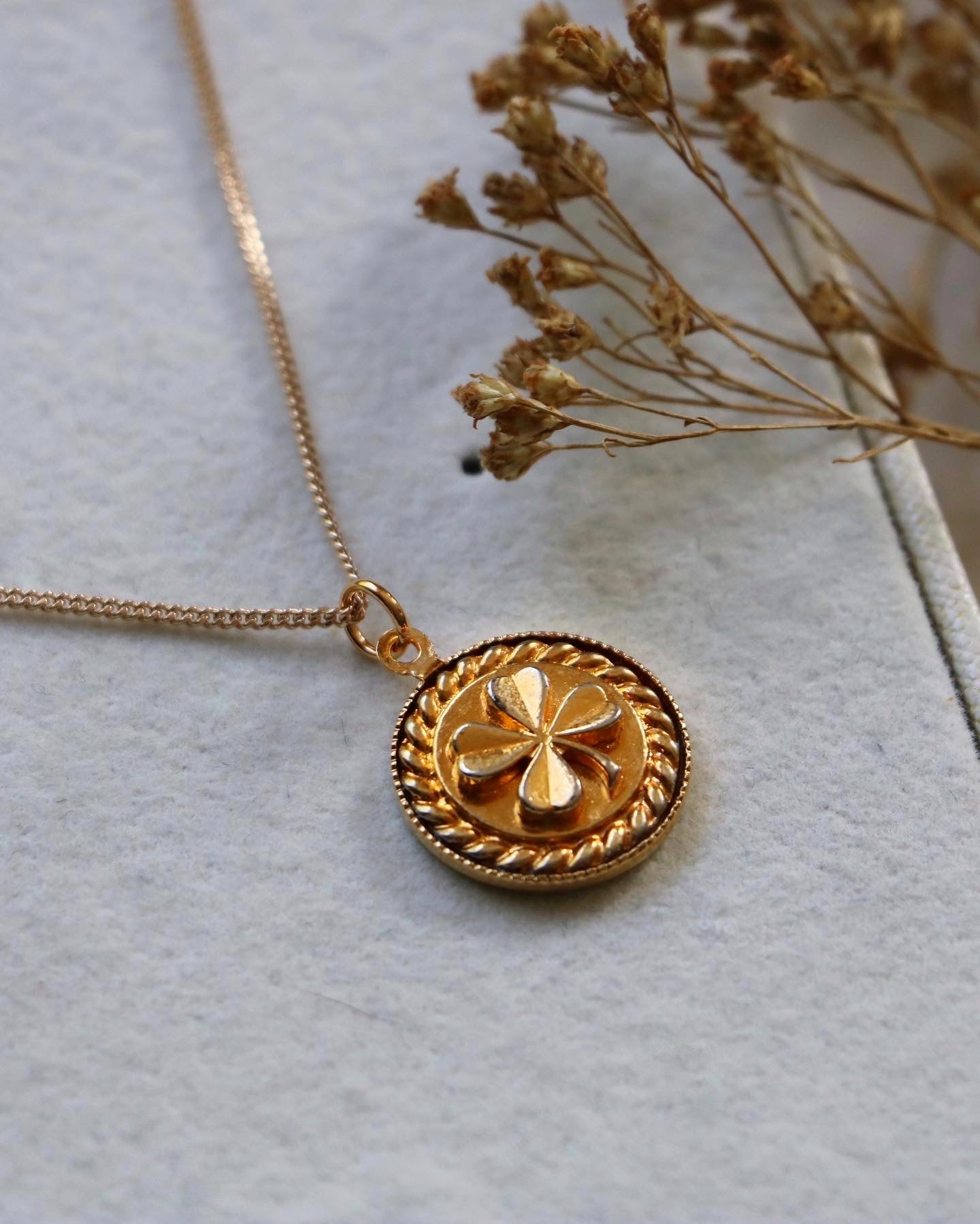 COLLIER UPCYCLÉ "LUCKY N°3"