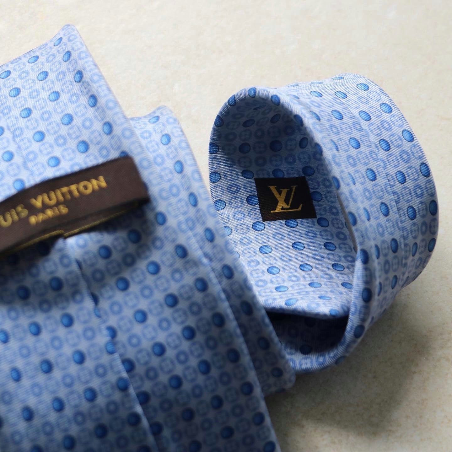 CHOUCHOU UPCYCLÉ LOUIS VUITTON | 100% SOIE
