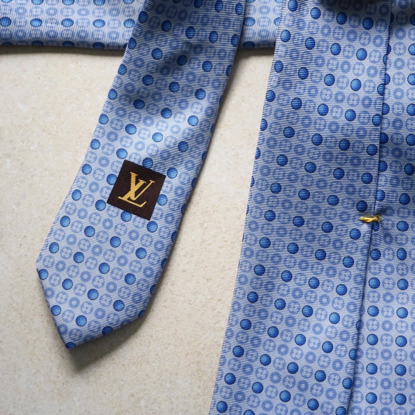CHOUCHOU UPCYCLÉ LOUIS VUITTON | 100% SOIE