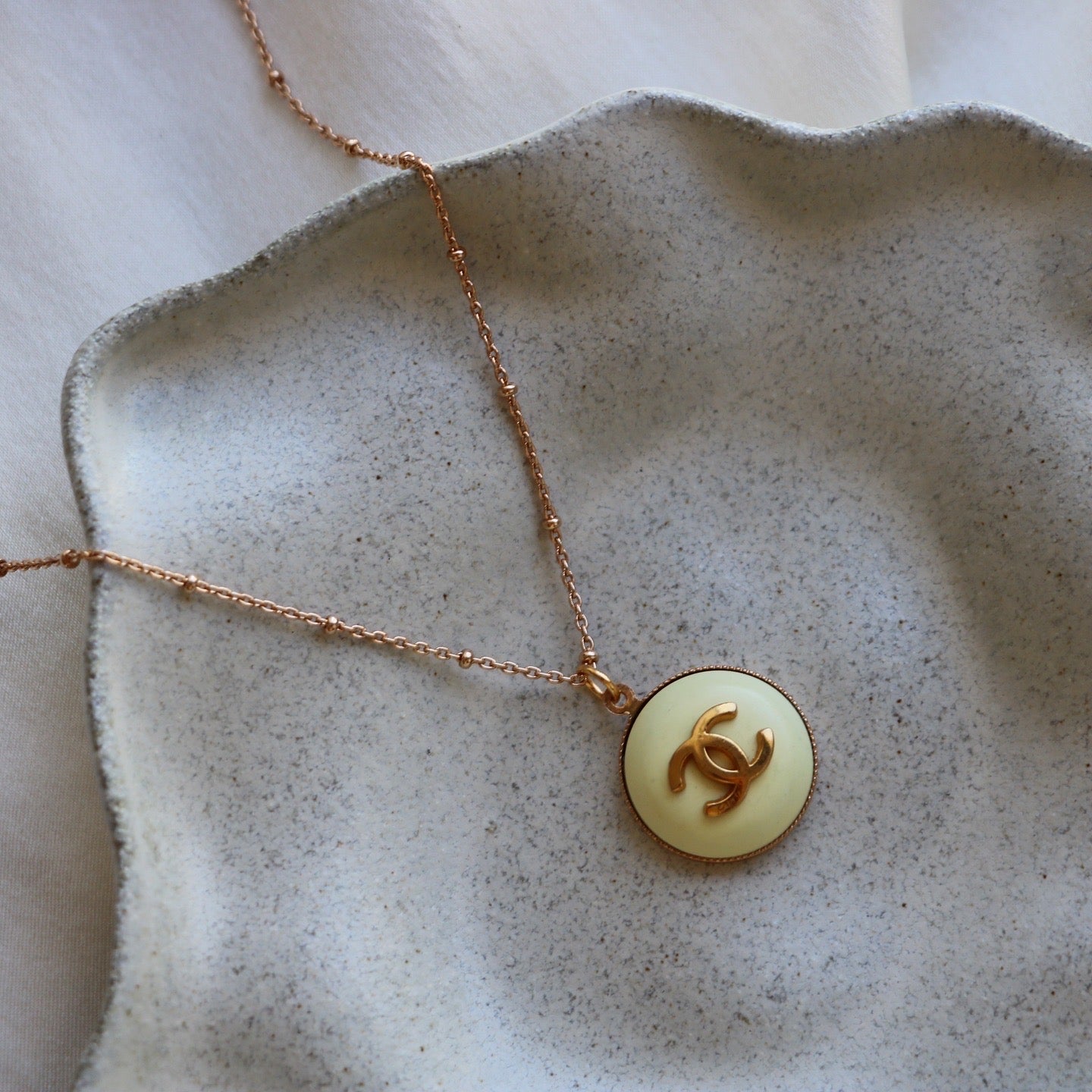 COLLIER UPCYCLÉ | JAUNE PASTEL RARE