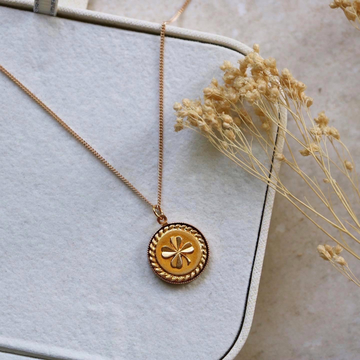 COLLIER UPCYCLÉ "LUCKY N°4"