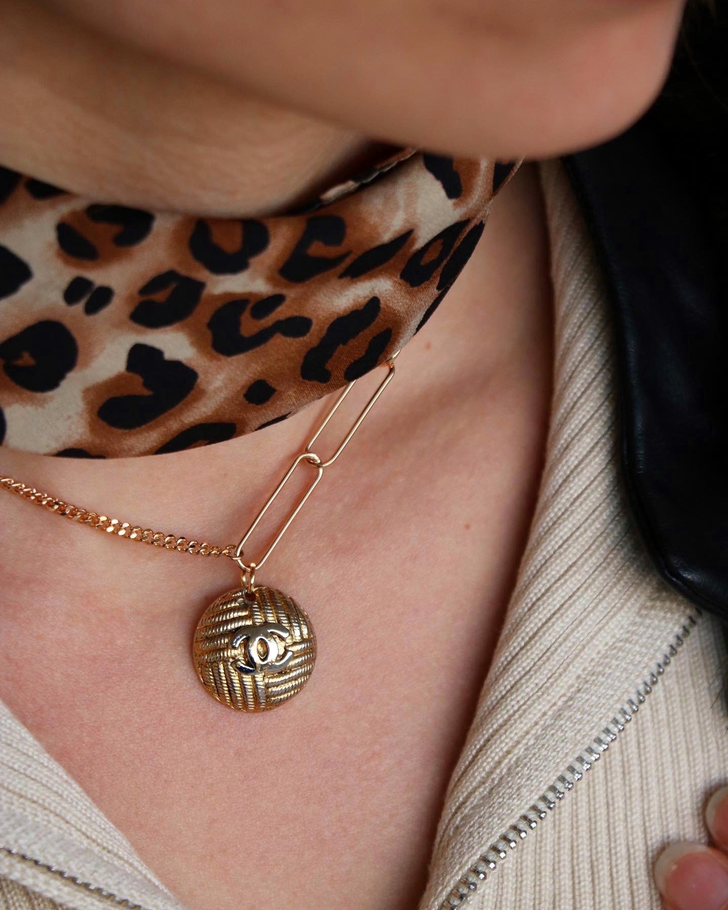 COLLIER UPCYCLÉ | MATELASSÉ BI-CHAÎNE