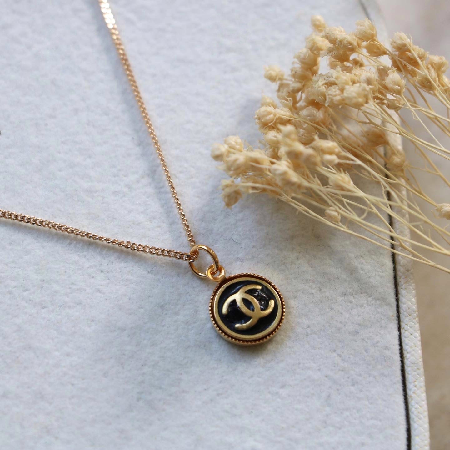 COLLIER UPCYCLÉ | MINI NOIR & DORÉ "IMPARFAIT"