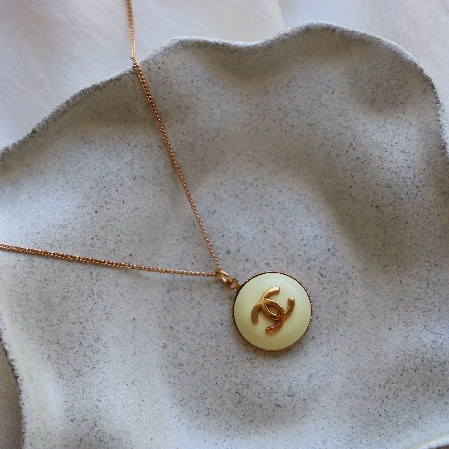 COLLIER UPCYCLÉ | JAUNE PASTEL RARE