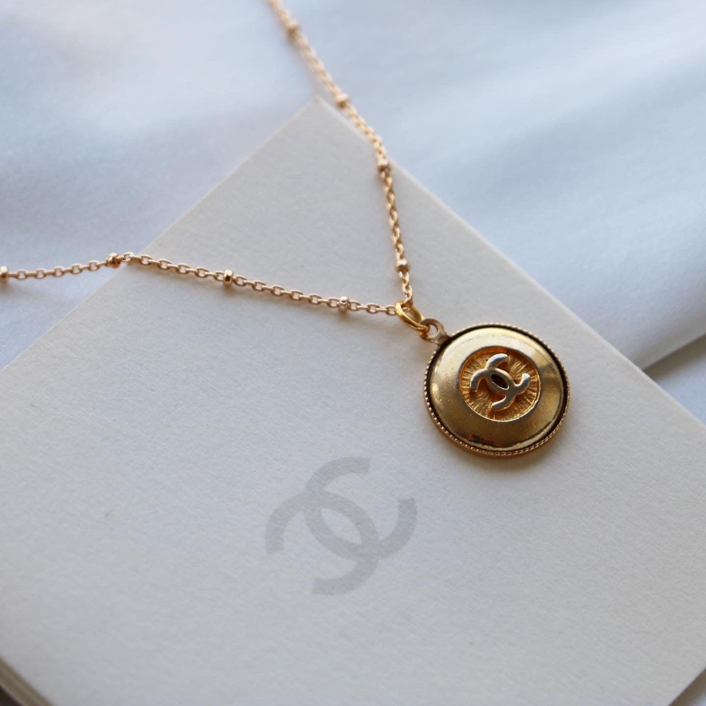 COLLIER UPCYCLÉ CHANEL | DORÉ N°2