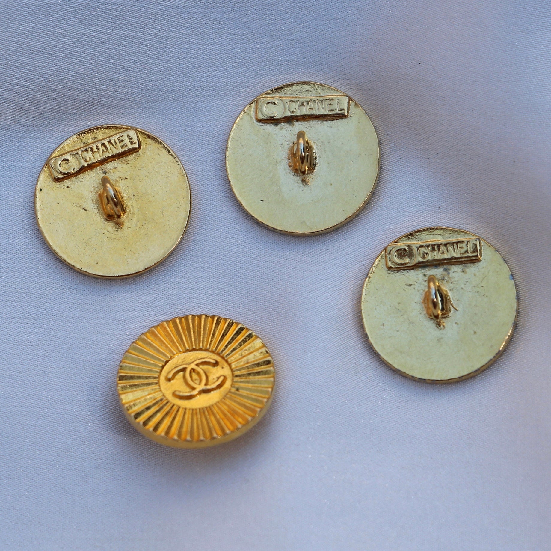 COLLIER UPCYCLÉ CHANEL SOLEIL