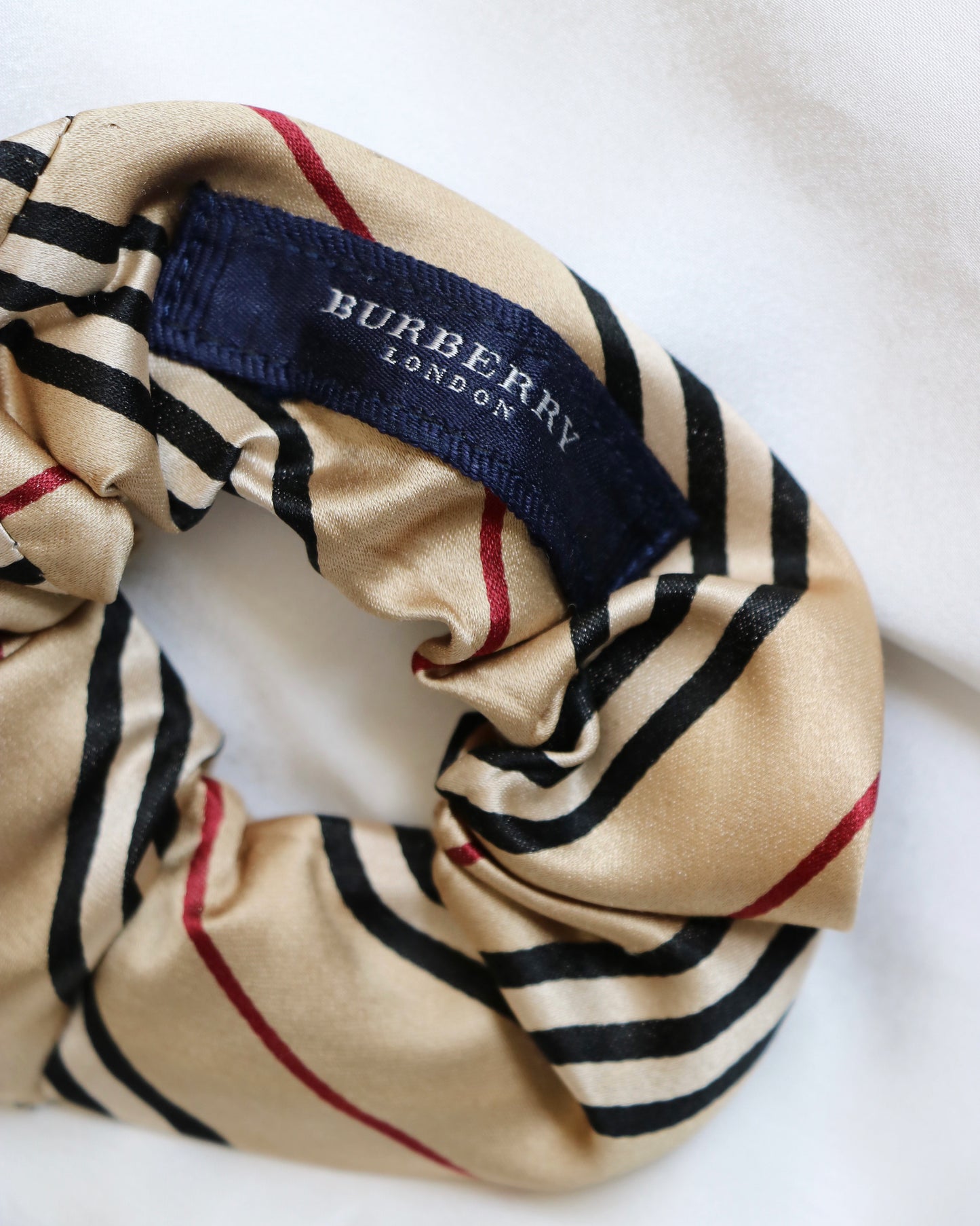 CHOUCHOU UPCYCLÉ BURBERRY | 100% SOIE