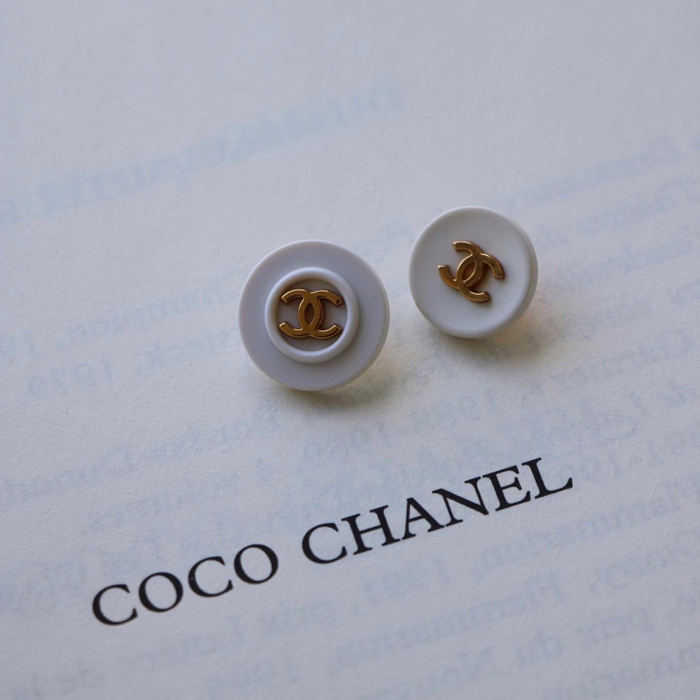 COLLIER UPCYCLÉ CHANEL | BLANC N°1