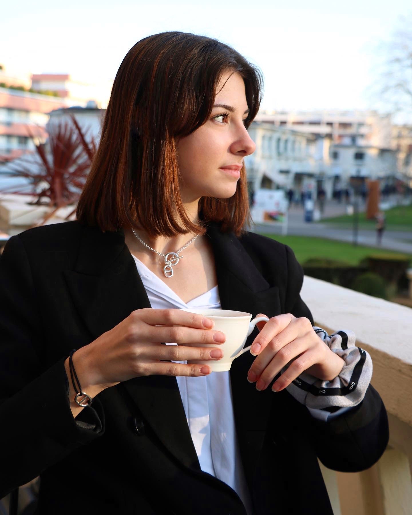 CHOUCHOU UPCYCLÉ CHANEL | GRIS & NOIR