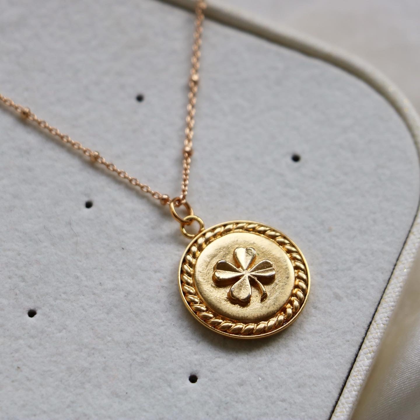 COLLIER UPCYCLÉ CHANEL | LUCKY N°2