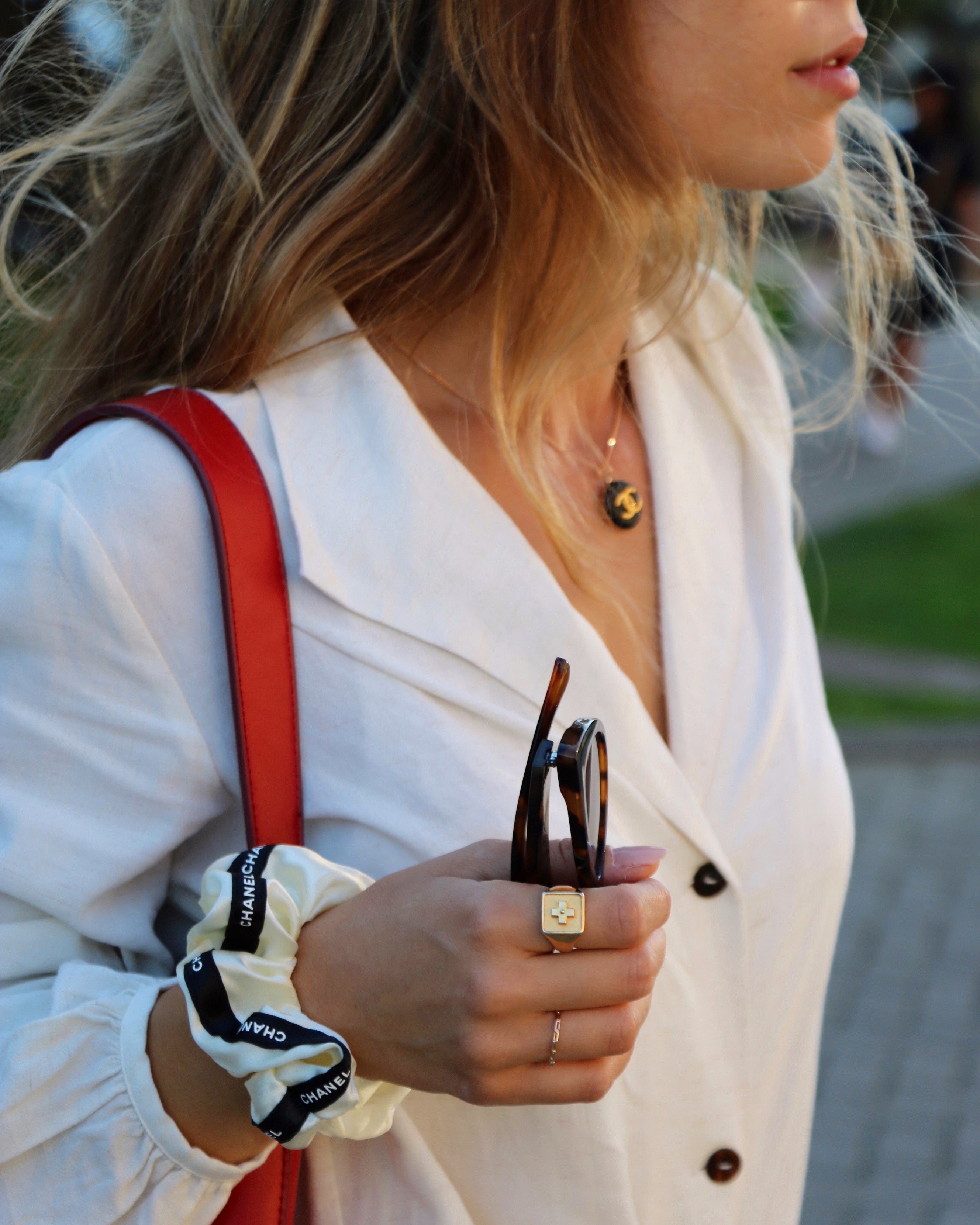 CHOUCHOU UPCYCLÉ CHANEL | 100% SOIE