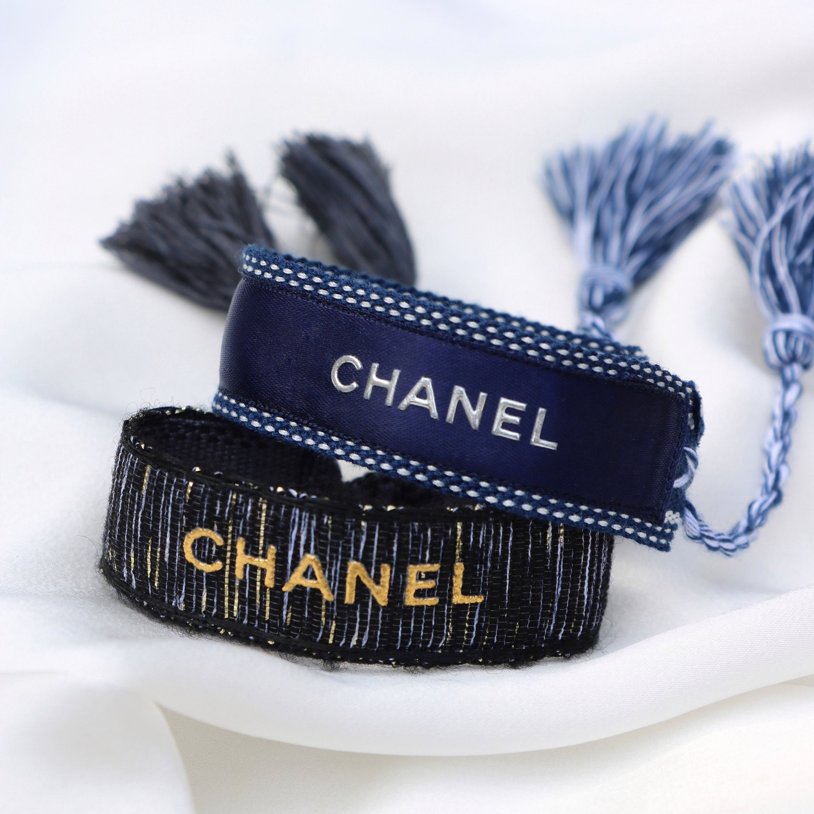 BRACELET TISSÉ UPCYCLÉ CHANEL | NOIR & DORÉ