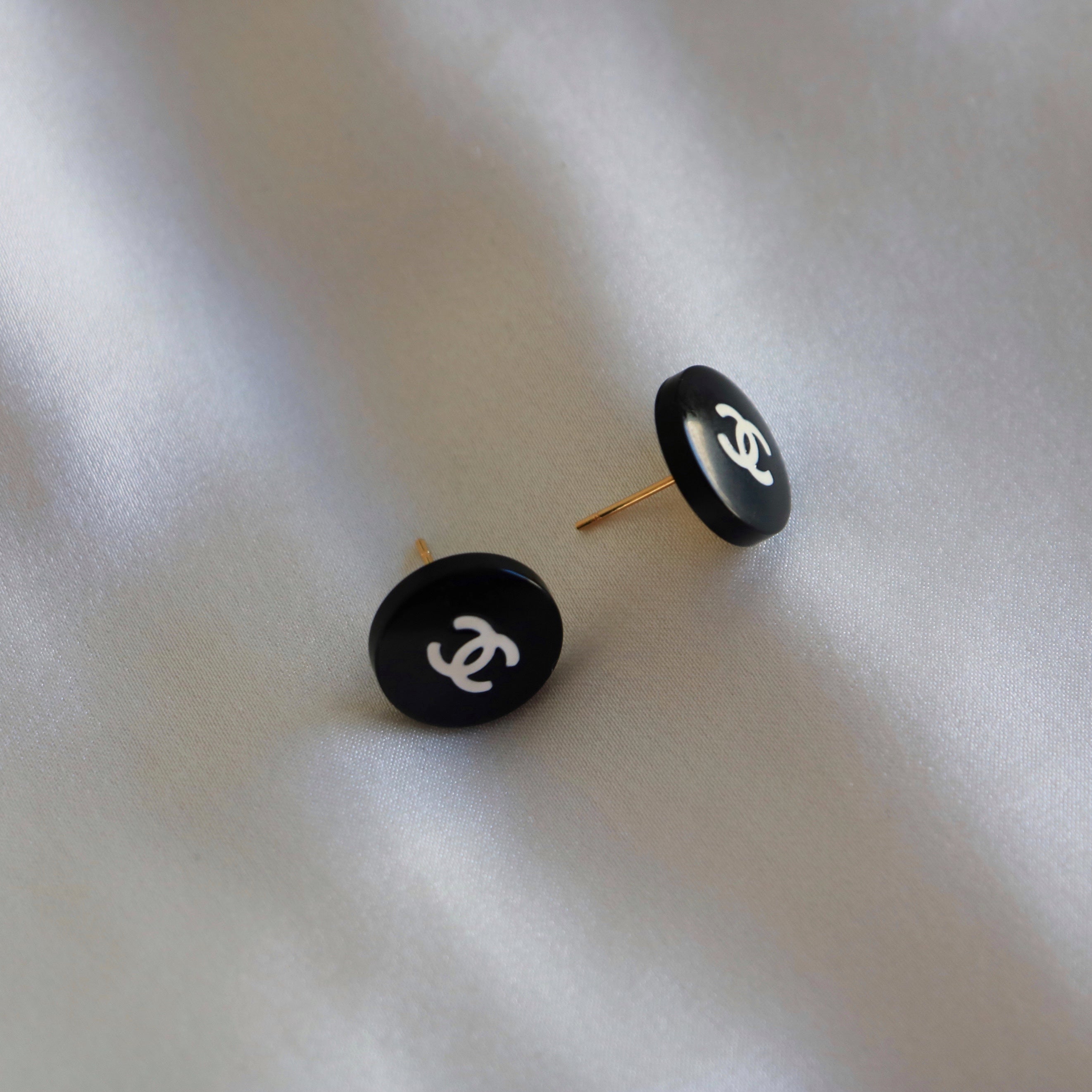 BOUCLES D'OREILLES UPCYCLÉES