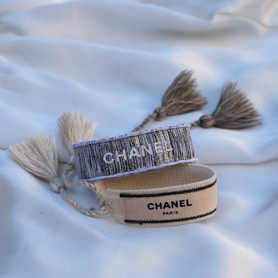 BRACELET TISSÉ UPCYCLÉ CHANEL | GRIS