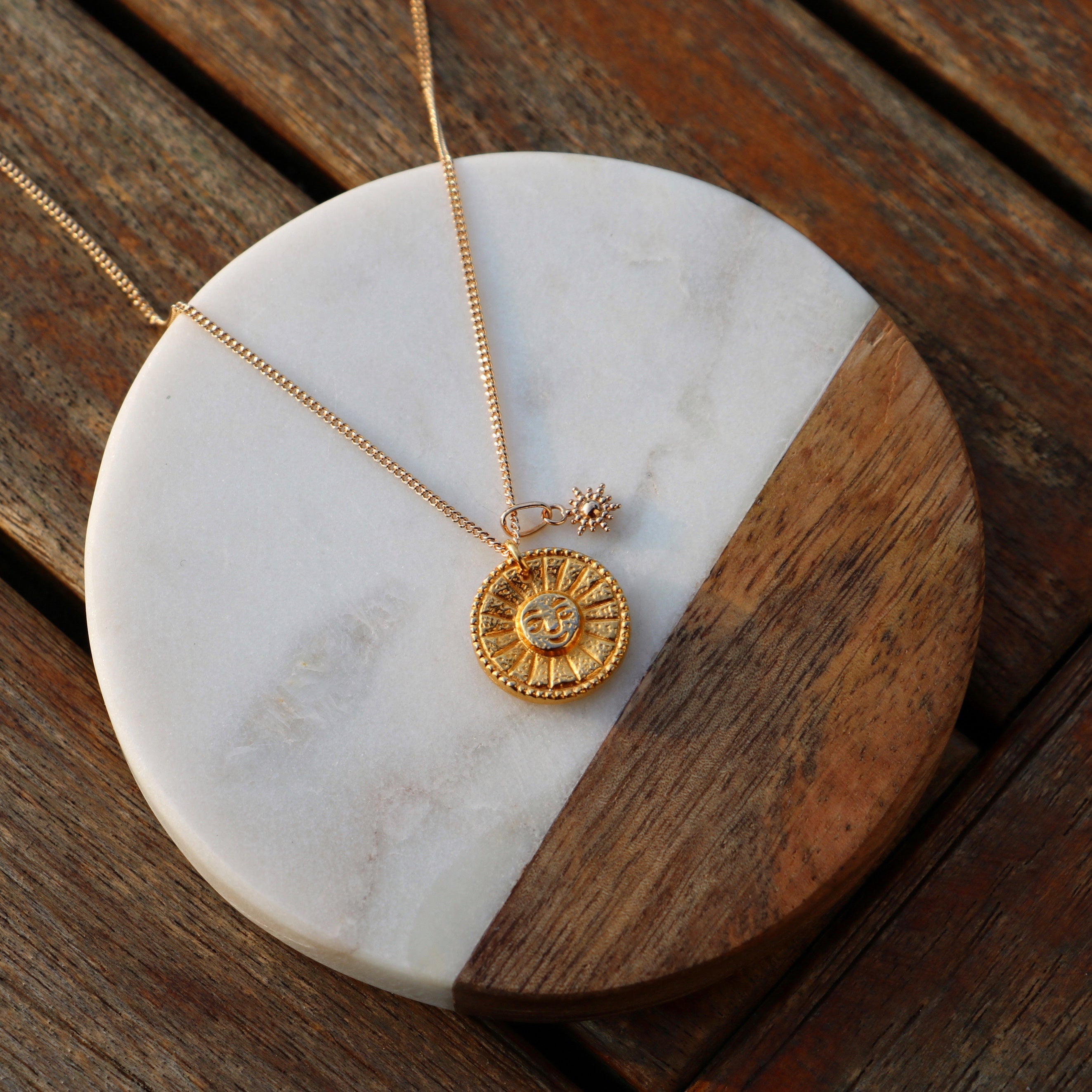 COLLIER UPCYCLÉ CHANEL | "SOLEIL" RARE