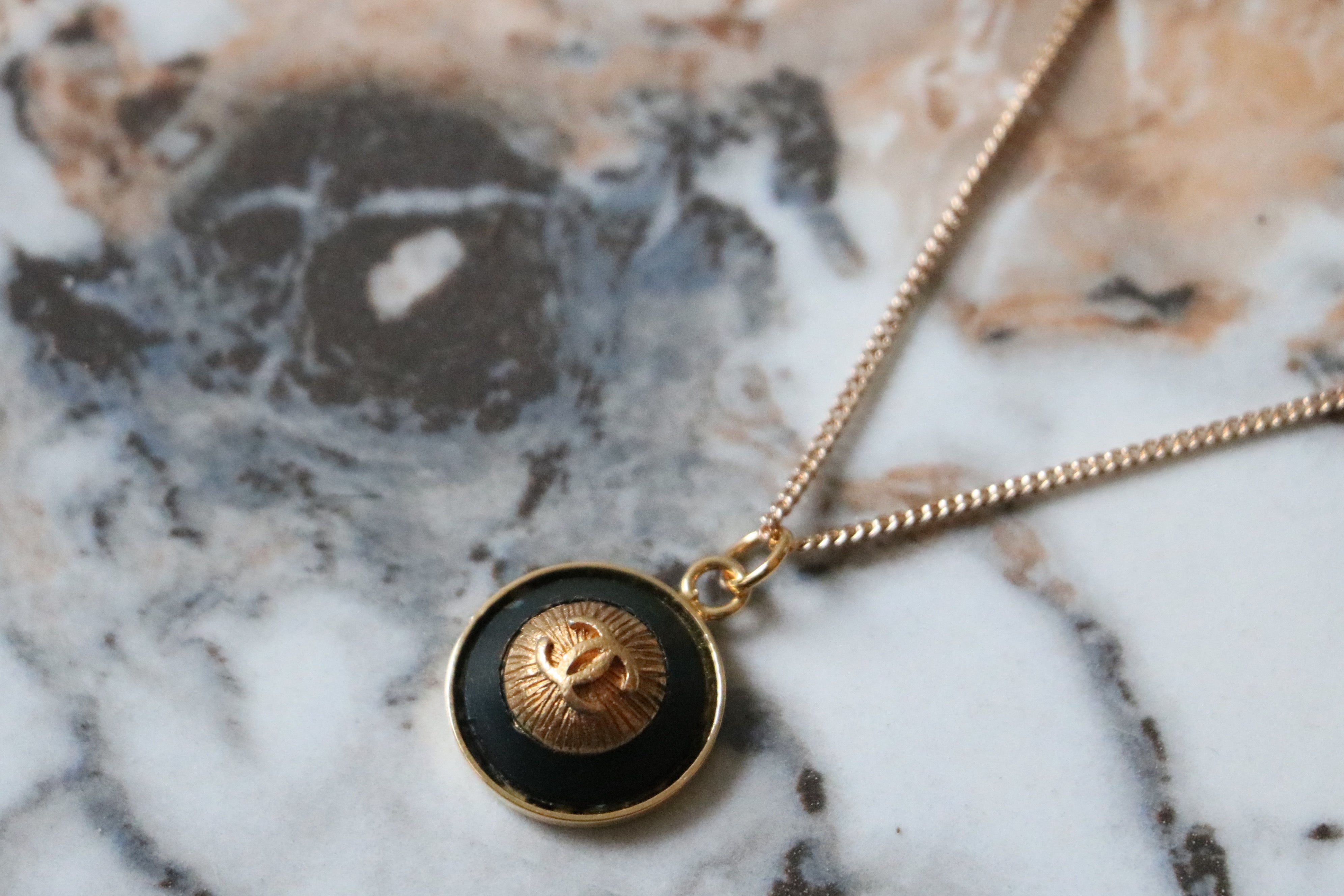 COLLIER UPCYCLÉ | BOUTON "IMPARFAIT"