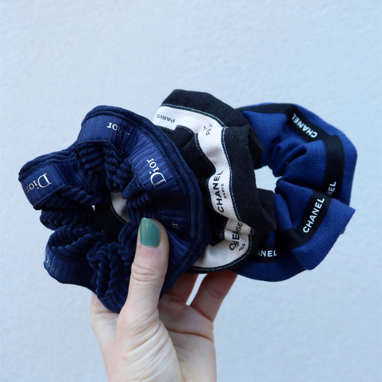 CHOUCHOU UPCYCLÉ DIOR | VELOURS CÔTELÉ