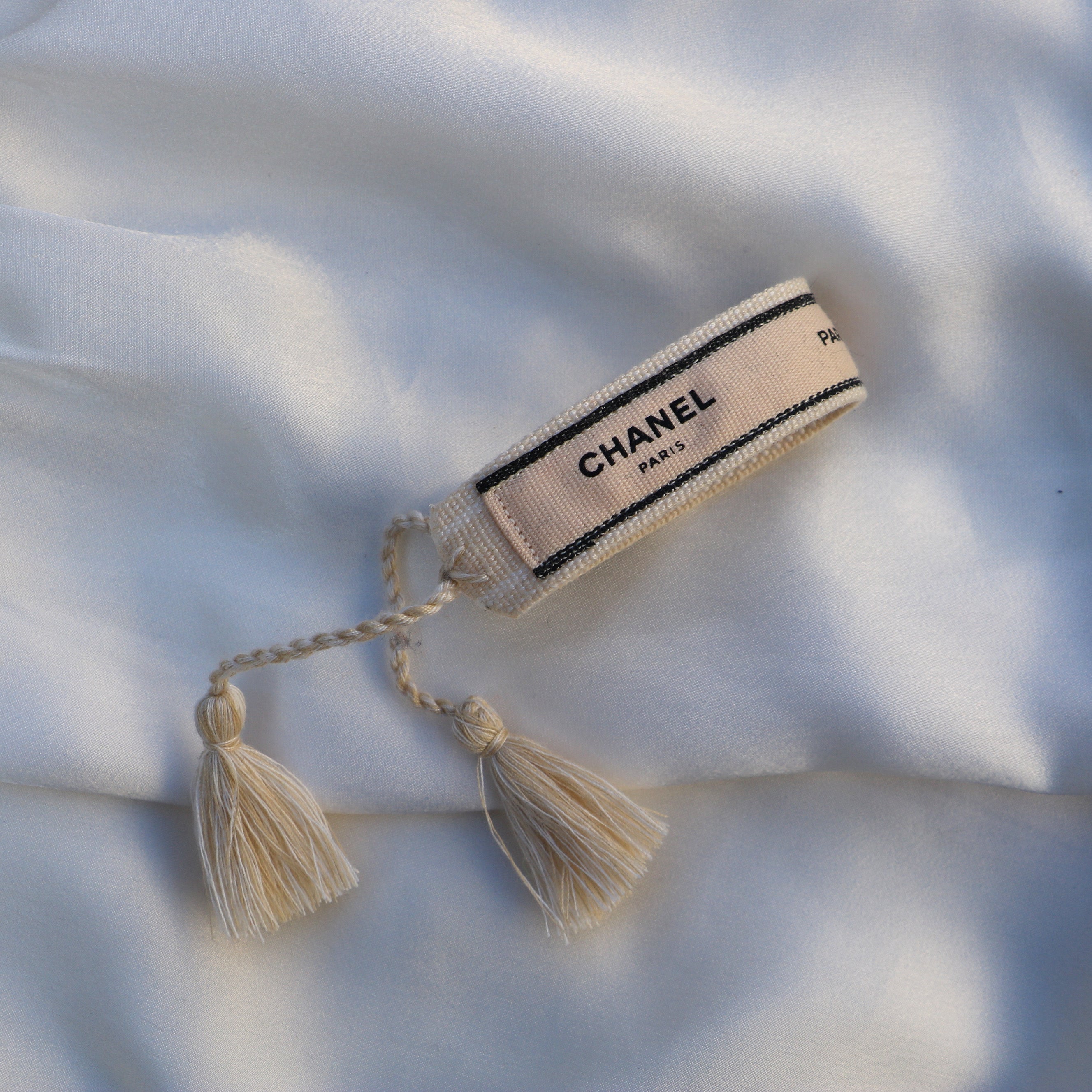 BRACELET TISSÉ UPCYCLÉ CHANEL | PARIS VENISE