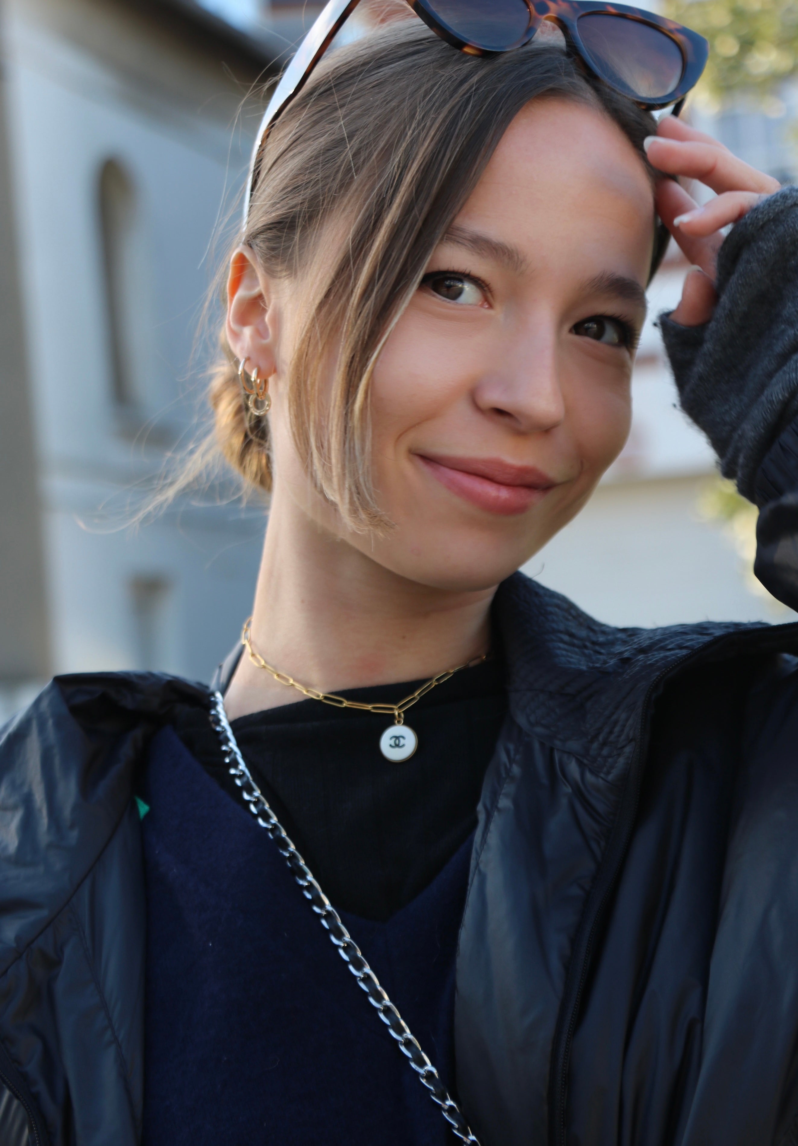 COLLIER UPCYCLÉ CHANEL | BLANC & NOIR