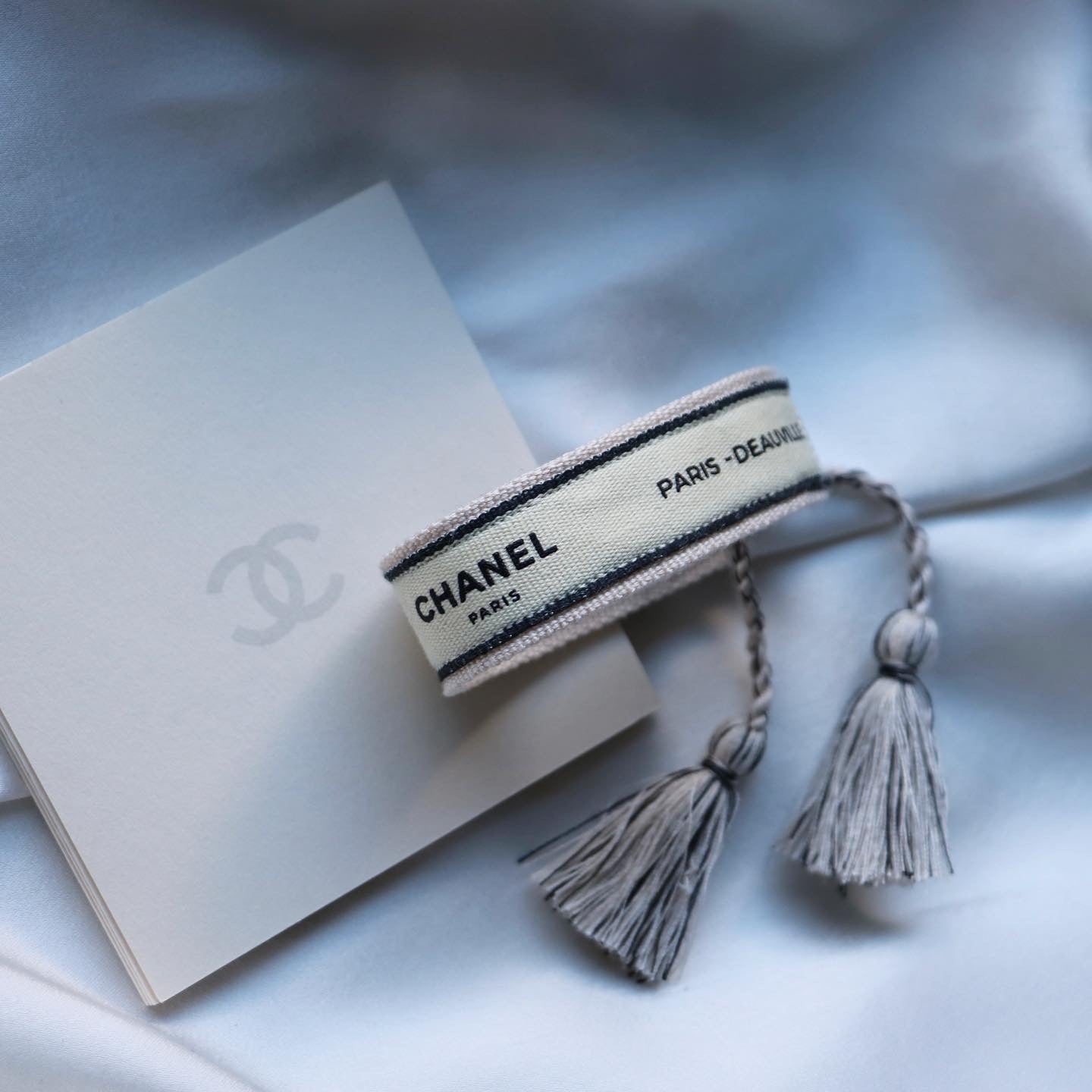 BRACELET TISSÉ UPCYCLÉ CHANEL | PARIS DEAUVILLE