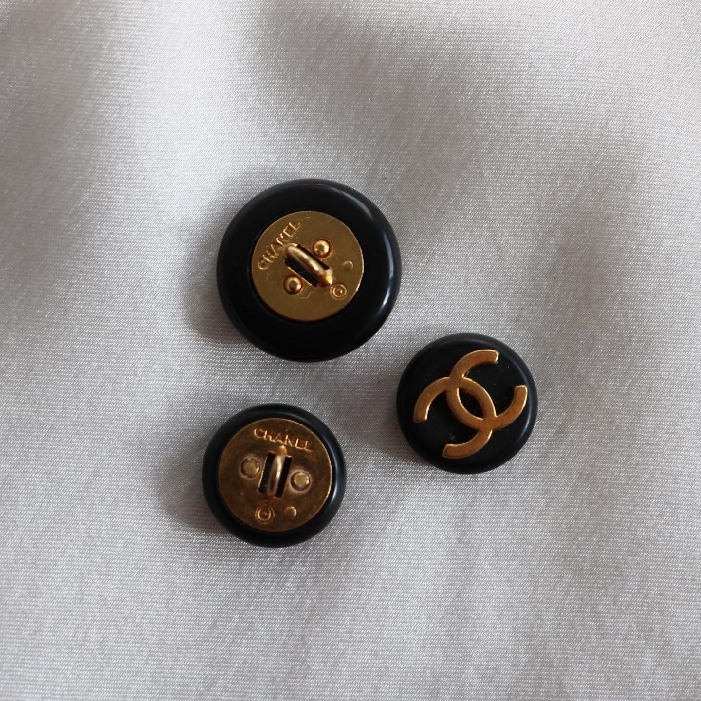 COLLIER UPCYCLÉ CHANEL | NOIR