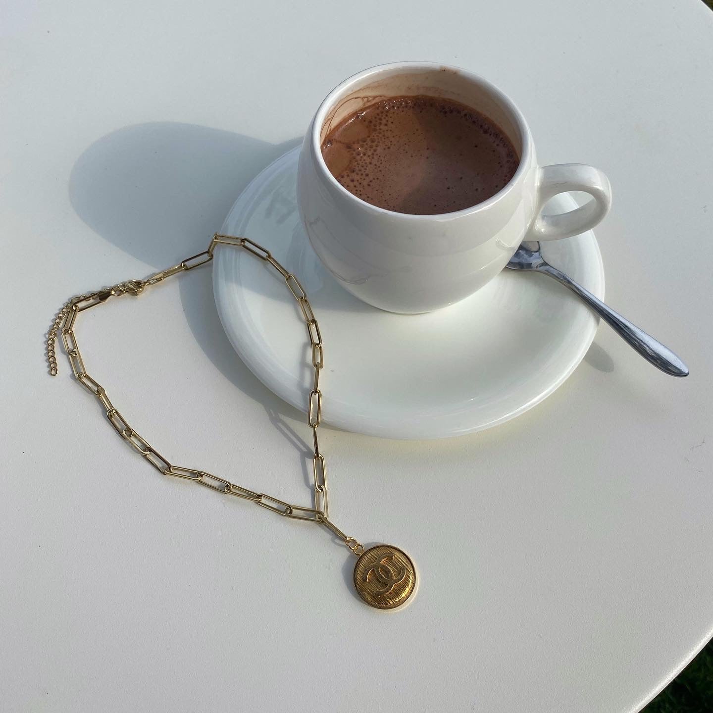 COLLIER UPCYCLÉ | BOUTON DORÉ