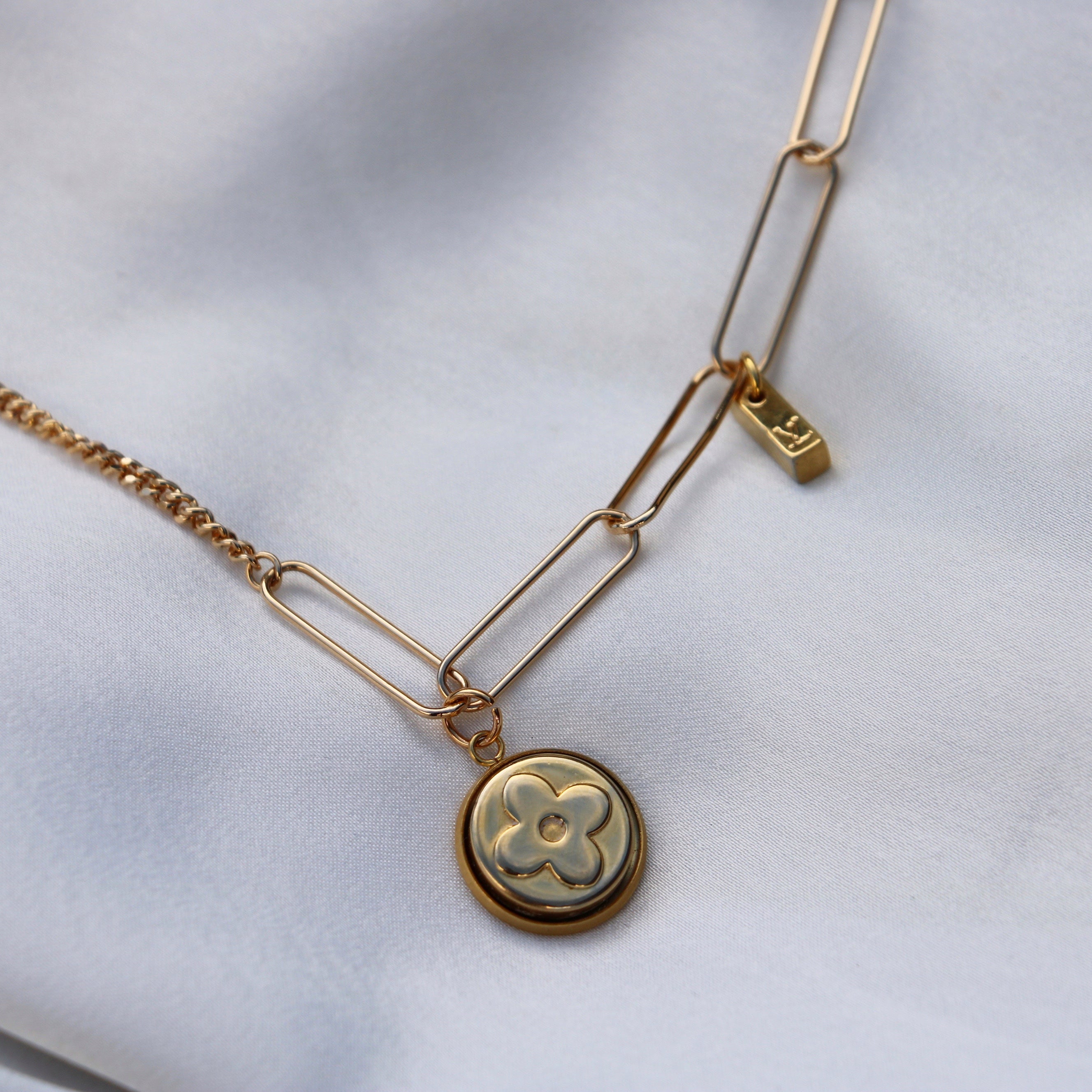 COLLIER UPCYCLÉ LOUIS VUITTON N°4