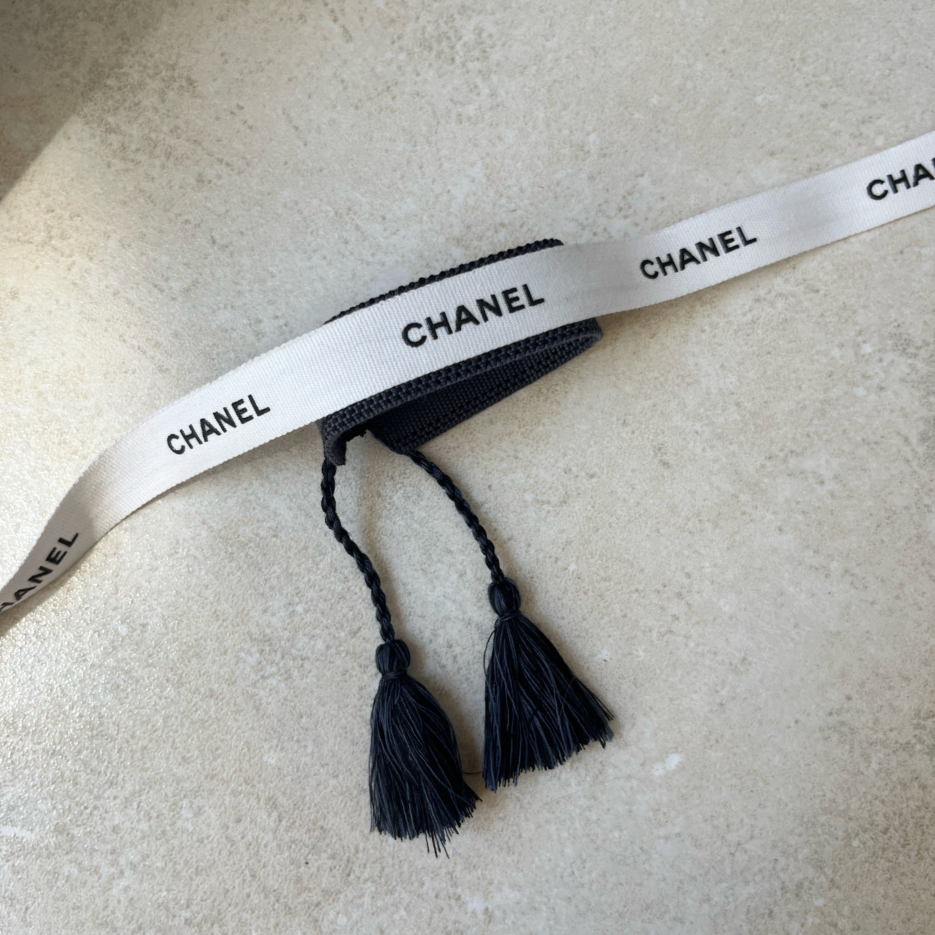 BRACELET TISSÉ UPCYCLÉ | NOIR & BLANC