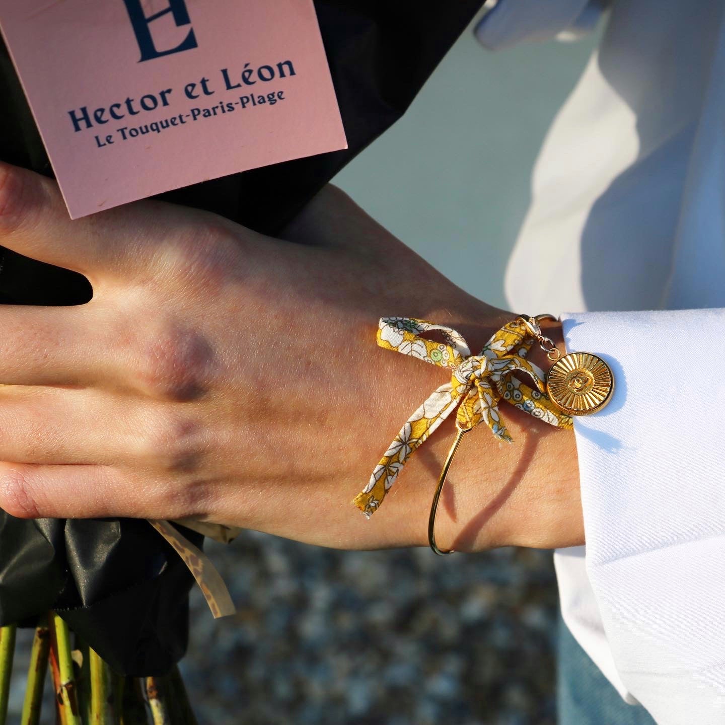 PRÉ COMMANDE | COLLIER À CHARM UPCYCLÉ CHANEL "PETIT SOLEIL"