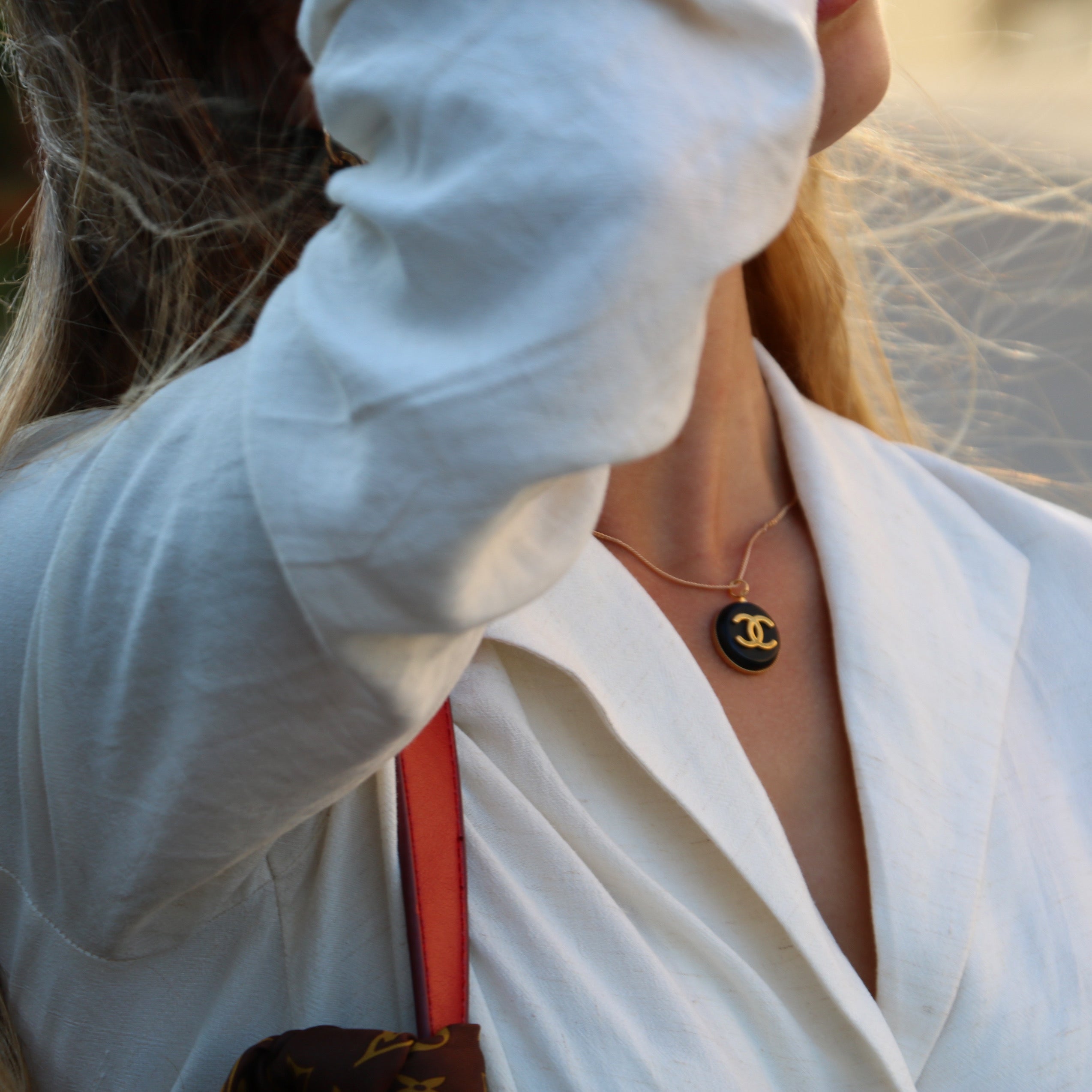 COLLIER UPCYCLÉ CHANEL | NOIR