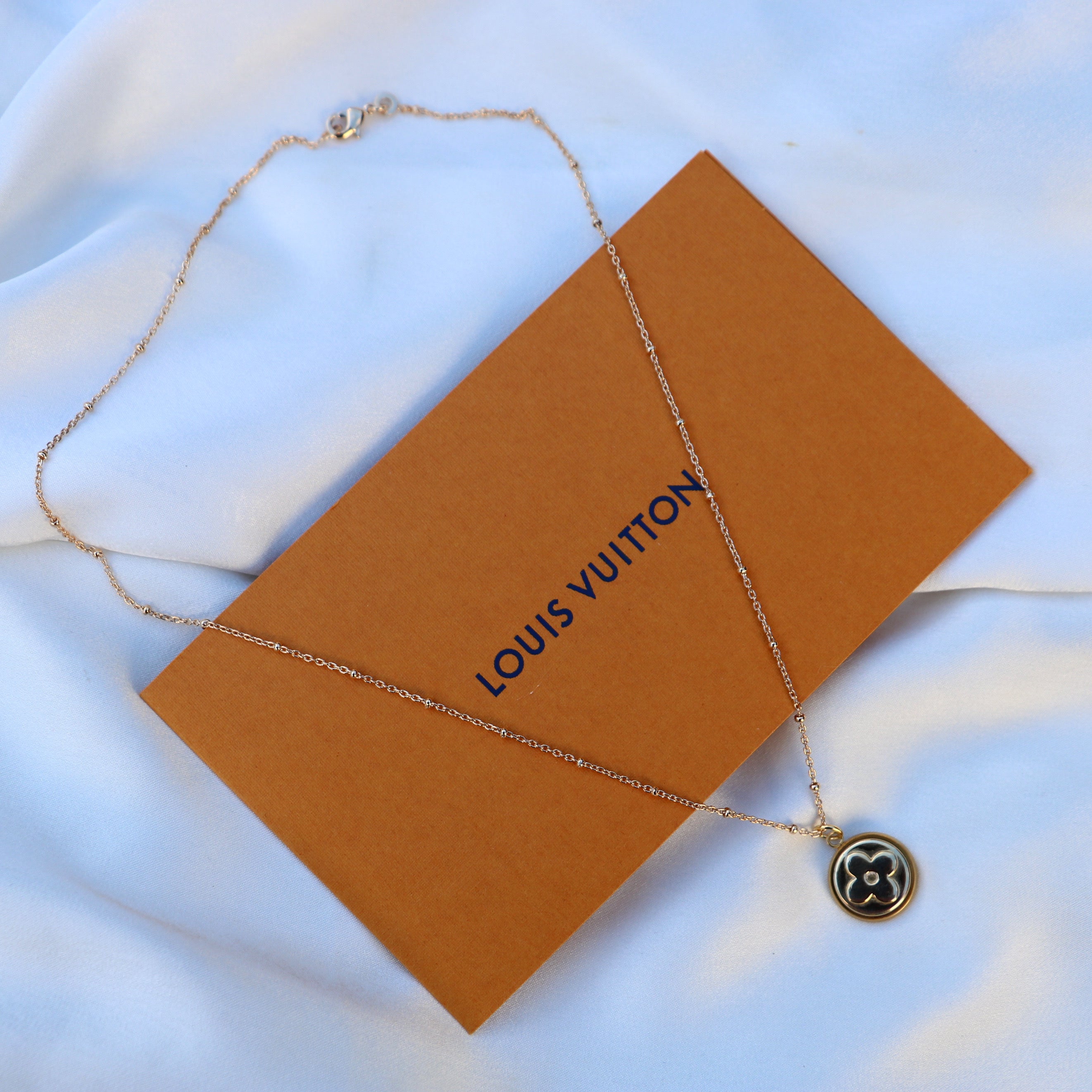 COLLIER UPCYCLÉ LOUIS VUITTON N°2