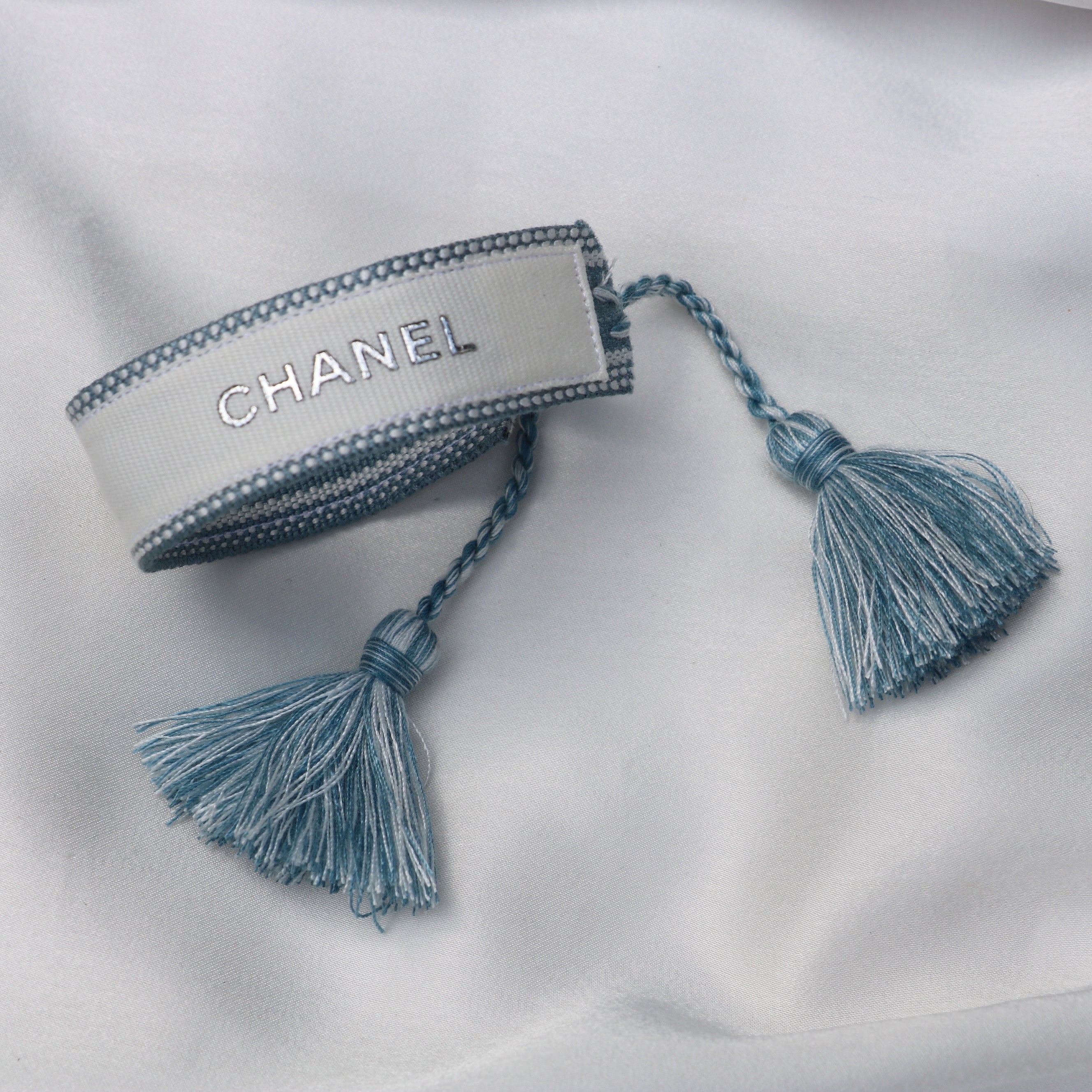 BRACELET TISSÉ UPCYCLÉ | GRIS ARGENTÉ