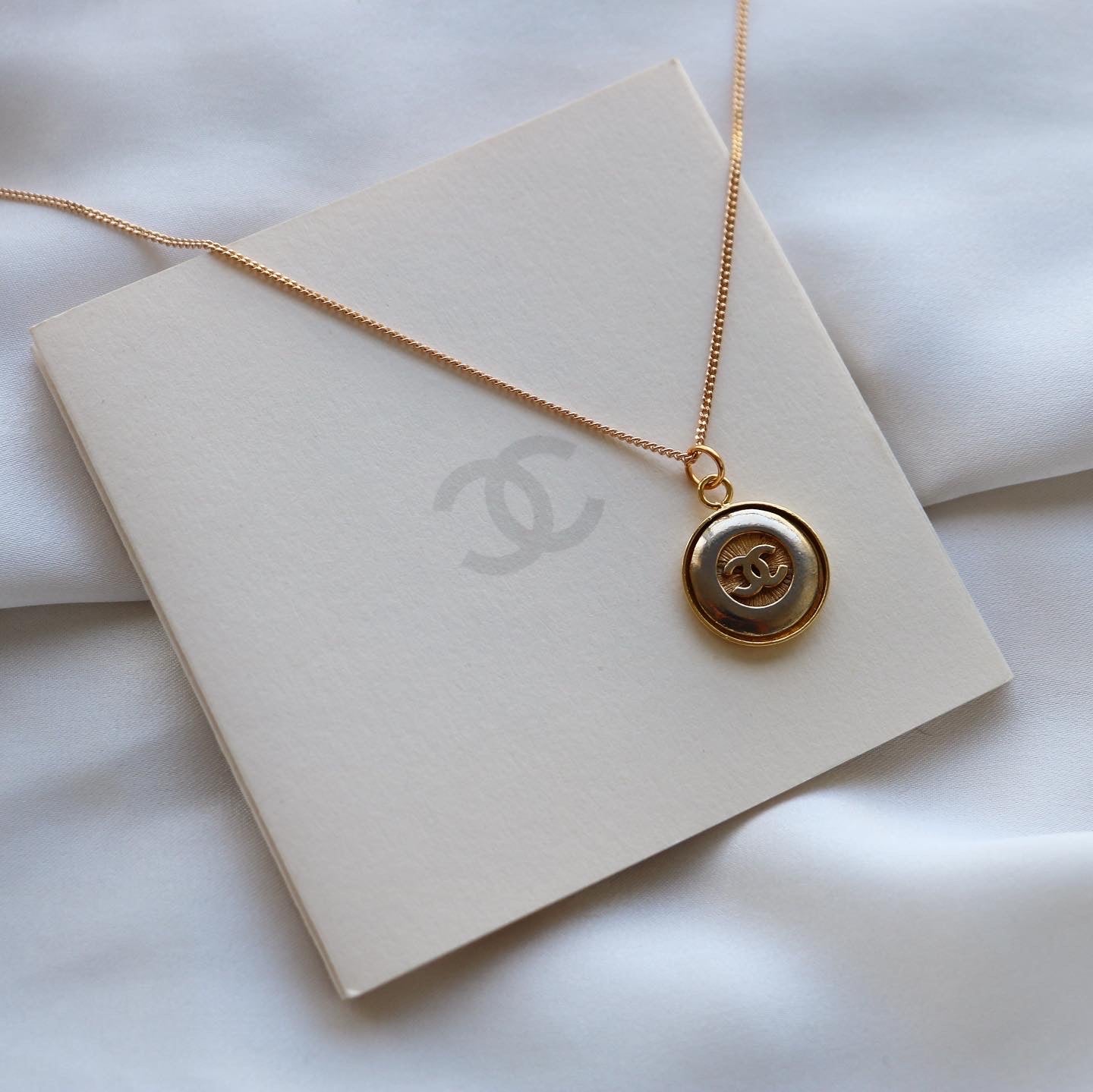 COLLIER UPCYCLÉ CHANEL | DORÉ N°1