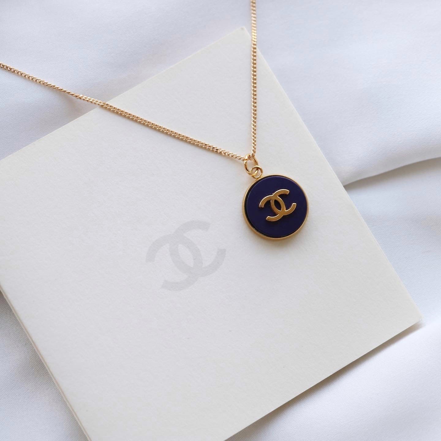 COLLIER UPCYCLÉ CHANEL | VIOLET