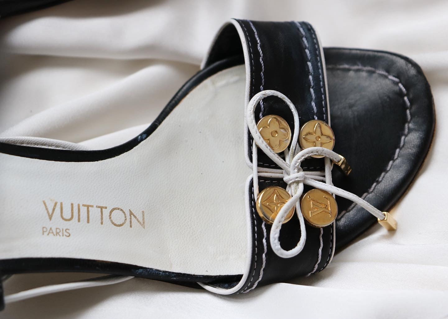 MINI CRÉOLES UPCYCLÉES LOUIS VUITTON