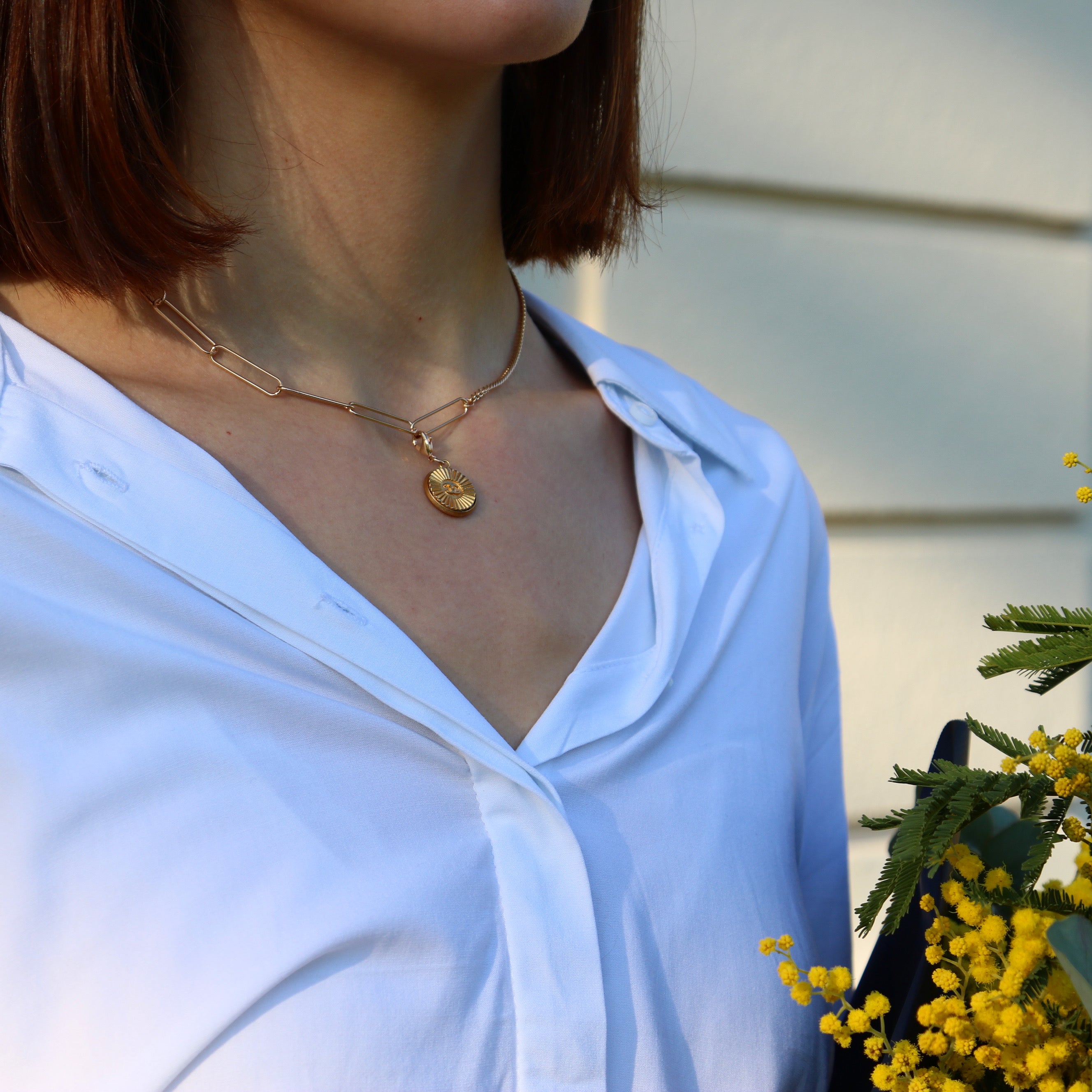 PRÉ COMMANDE | COLLIER À CHARM UPCYCLÉ CHANEL "PETIT SOLEIL"